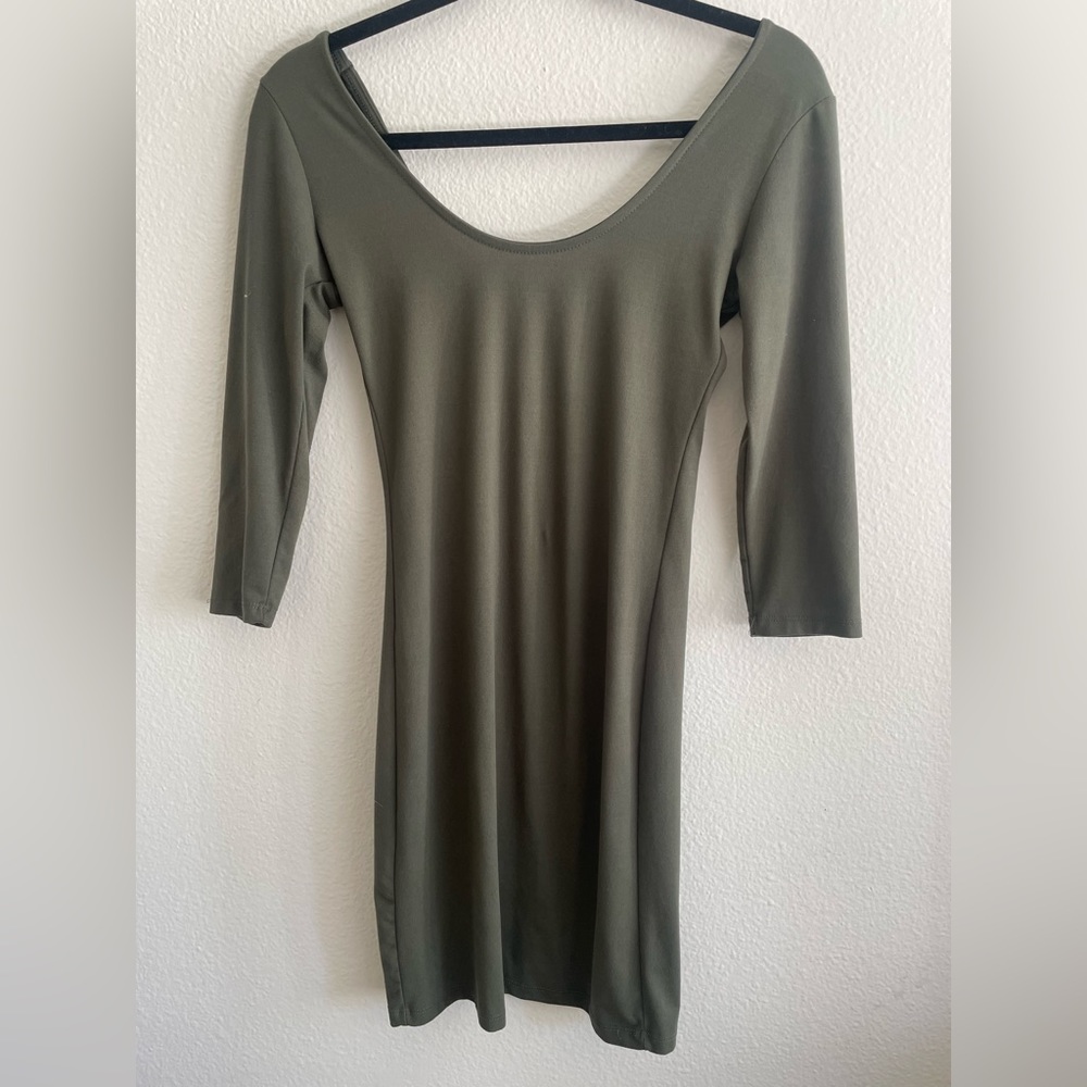Bodycon, green mini dress - Size S